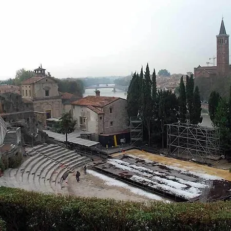 Mazzini ゲストハウス