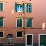 Mazzini Casa de hóspedes 4*